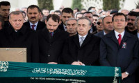 Erdoğan ve İmamoğlu cenazede saf tuttu