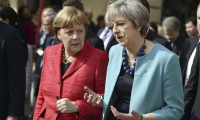 Theresa May, Almanya Başbakanı Angela Merkel ile Brexit’i görüşecek