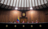 Venezuela meclisinde bomba alarmı