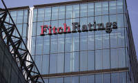 Fitch: İngiltere'nin AB'den anlaşmasız ayrılma riski arttı