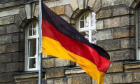Almanya'da gizli örgüte silah sağlayan 4 polis tutuklandı