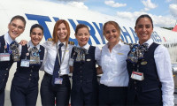 İstanbul-Kişinev seferini yapan uçağının tüm ekibi kadınlar oldu