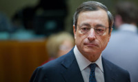 Draghi: Artan korumacılık tehdidi ve diğer faktörler faiz artışına imkan vermiyor