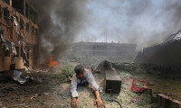 Afganistan'da yol kenarına döşenen bomba patladı
