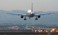 Fransa'dan uçak biletlerine ekolojik vergi