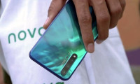 Huawei yeni akıllı telefonu Nova 5T'yi tanıttı