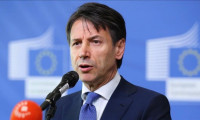 İtalya cumhurbaşkanı Conte'ye yeni hükümeti kurma yetkisi verdi