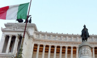 İtalyan varlıkları “seçim çağrısı” ile sert geriledi
