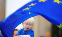Avrupalılar Birliğin 20 yılda dağılacağına inanıyor