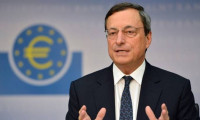 Draghi: Aşağı yönlü belirgin risklerin sürmesini bekliyoruz
