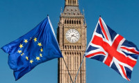 İngiltere Brexit anlaşmasının değiştirilmesi için Avrupa Birliği'ne başvurdu