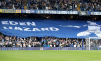 Chelsea’den şaşkına çeviren Eden Hazard pankartı