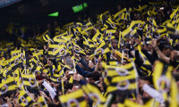 Luiz Gustavo Fenerbahçe'ye gelmek için cebinden 1 milyon euro ödemiş