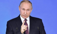 Putin: Devlet başkanı süresiz görevde kalmamalı
