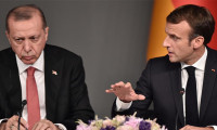 Erdoğan, Macron ile Suriye ve Libya'yı görüştü