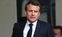 Macron'un ekibinde istifa depremi