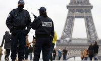 Fransa'da bir kilise yakınında bıçaklı saldırı