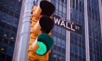 Wall Street korona virüsün ilerisine bakıyor