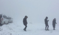 Artvin'de kar kalınlığı 30 santimetreye ulaştı