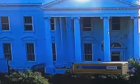  Beyaz Saray'ın önündeki kamyon sosyal medyayı sallandı: Melania gitmeye hazır