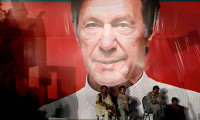 Pakistan'da Başbakan Han'a istifa baskısı