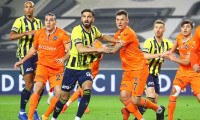Fenerbahçe, Başakşehir'i farklı mağlup etti