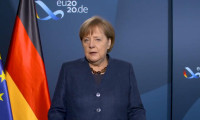 Merkel Portekiz Başbakanı'na devretti
