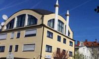 Almanya’da camilerde güvenlik önlemleri artırılıyor