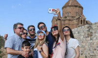 Türkiye'ye gelecek İranlı turistler virüs taşıyabilir