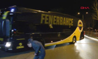 Fenerbahçe otobüsüne yumurtalı saldırı