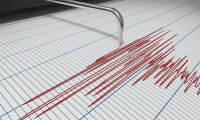 Manisa'da 4,8 büyüklüğünde deprem! 