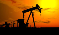 BofA Brent petrolde varil fiyatı 62 dolar bekliyor