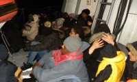 98 kaçak göçmen yakalandı