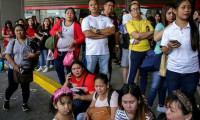 Filipinler'de silahlı saldırı: 30 kişi rehin alındı