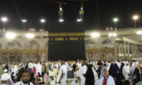 Riyad, Mekke ve Medine korona virüs nedeniyle giriş çıkışlara kapatılıyor