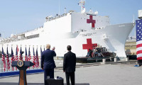 Trump, USNS Comfort hastane gemisini New York’a yolcu etti