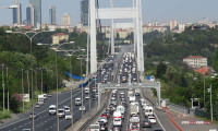 İstanbul'da boğaz köprülerinde trafik yoğunluğu