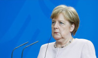 Almanya kapatılan sınırları yeniden açmaya hazırlanıyor