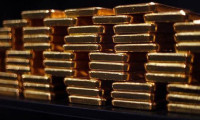 Altının kilogramı 383 bin 853 liraya geriledi