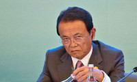 Japonya Maliye Bakanı'ndan açıklama: Ekonomi dibe vurdu