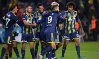 Fenerbahçe'de dev kriz! 5 futbolcu FIFA’ya gitti