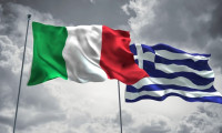 Yunanistan ile İtalya'dan Akdeniz'de kritik anlaşma! İmzalar atıldı 