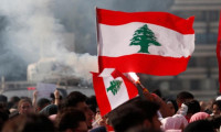 Lübnan'da hükümet istifa etti 