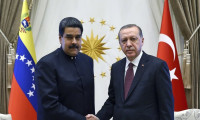 Erdoğan, Venezuela Devlet Başkanı Maduro ile görüştü