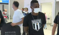 Beşiktaş'ın transferi Bernard Mensah İstanbul'a geldi