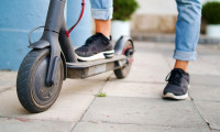Elektrikli bisiklet ve elektrikli scooterlara standart geliyor