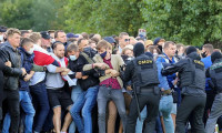Belarus'taki protestolarda 250 kişi gözaltına alındı