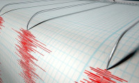 Endonezya'da korkutan deprem