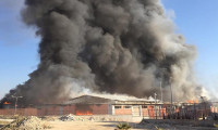 Şanlıurfa'da lojistik deposunda yangın kontrol altına alındı
