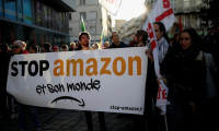 Amazon Fransa'da protesto edildi
